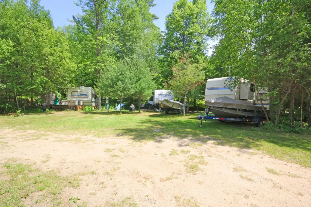 Seasonal RV Sites